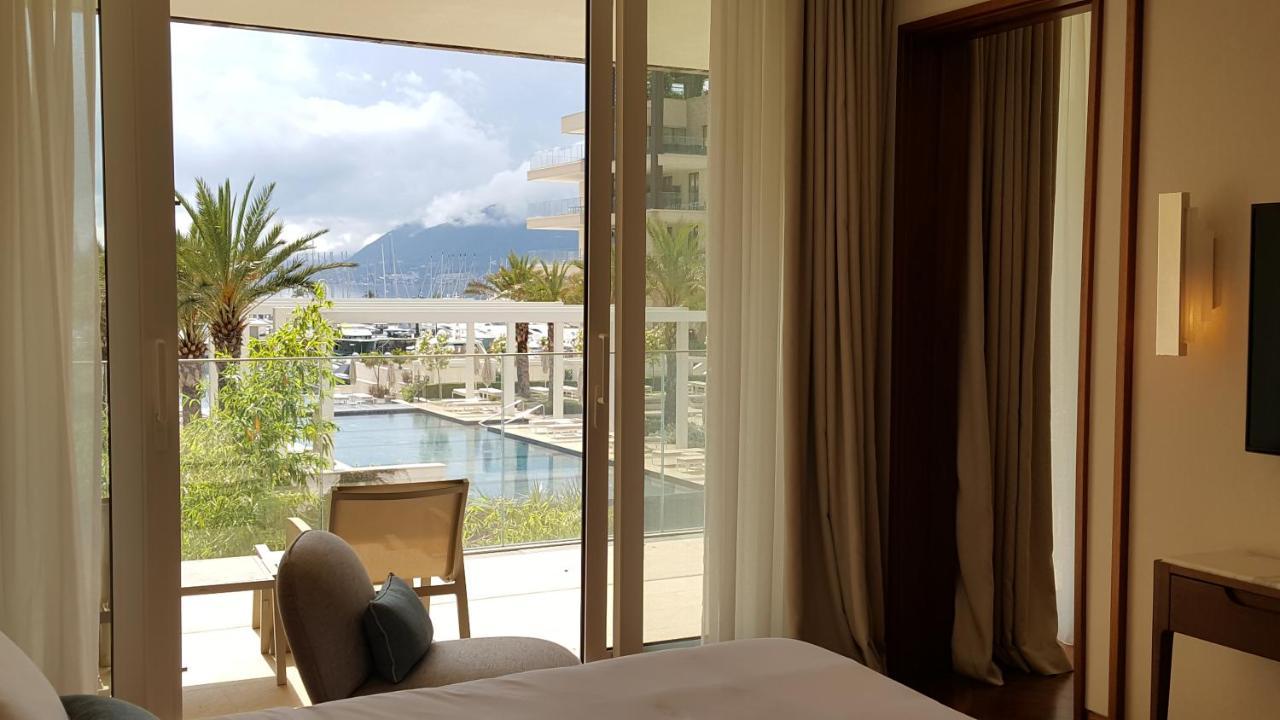 Porto Montenegro Luxurious Elena Тиват Экстерьер фото